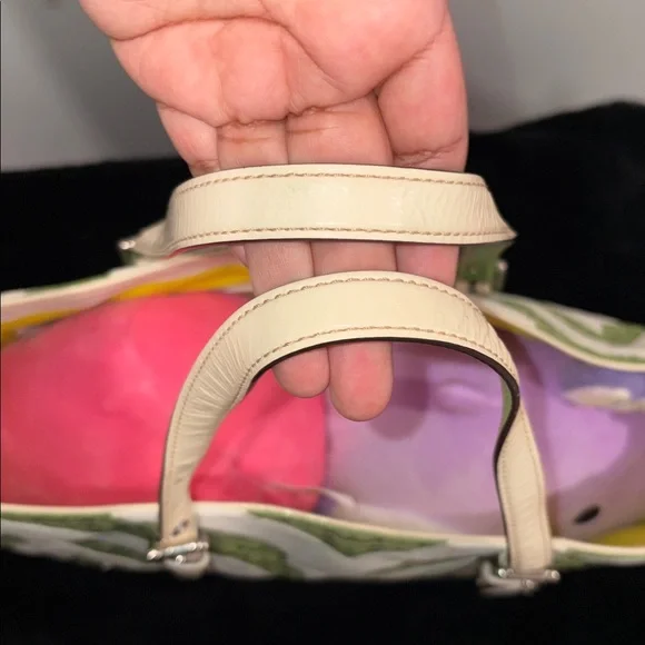 Coach Vintage Large Gallery Zebra Tote - Picture 8 of 13